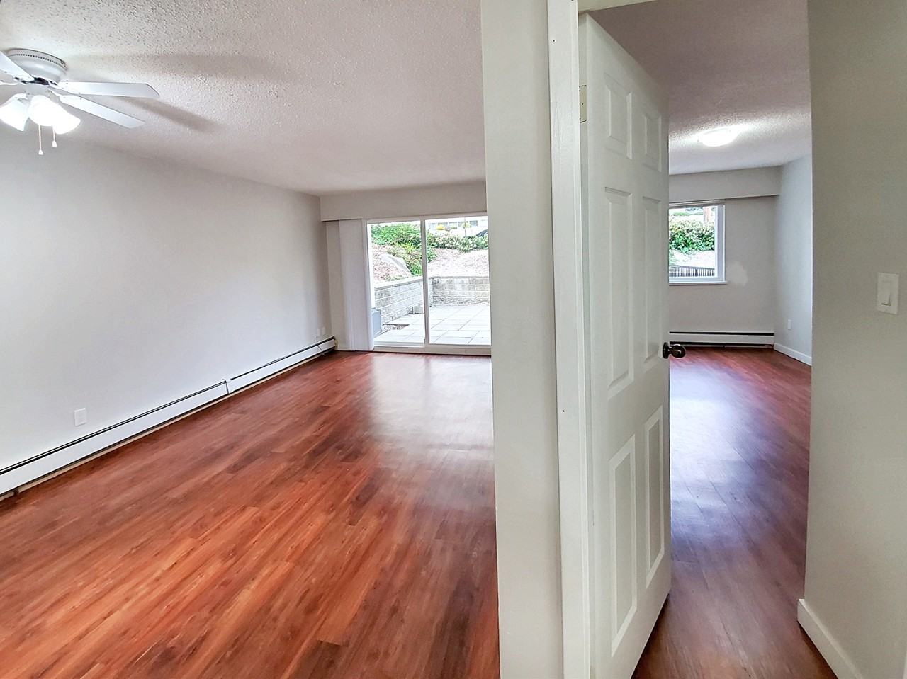 West Coast Apartments - Photo 5 of 9