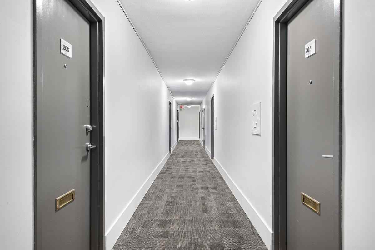 2570 Kingston Road - Photo 7 of 28