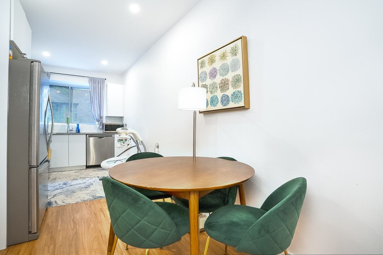 3440 Ridgewood - Photo 7 of 50