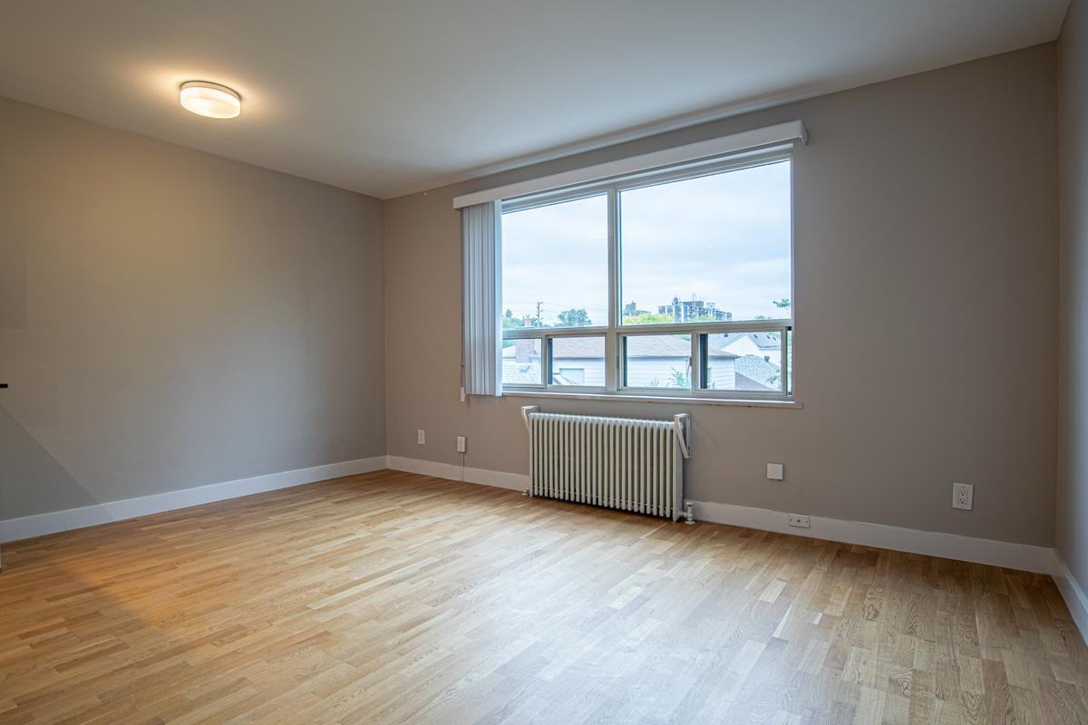 260 Gamble Ave. - Photo 4 of 19