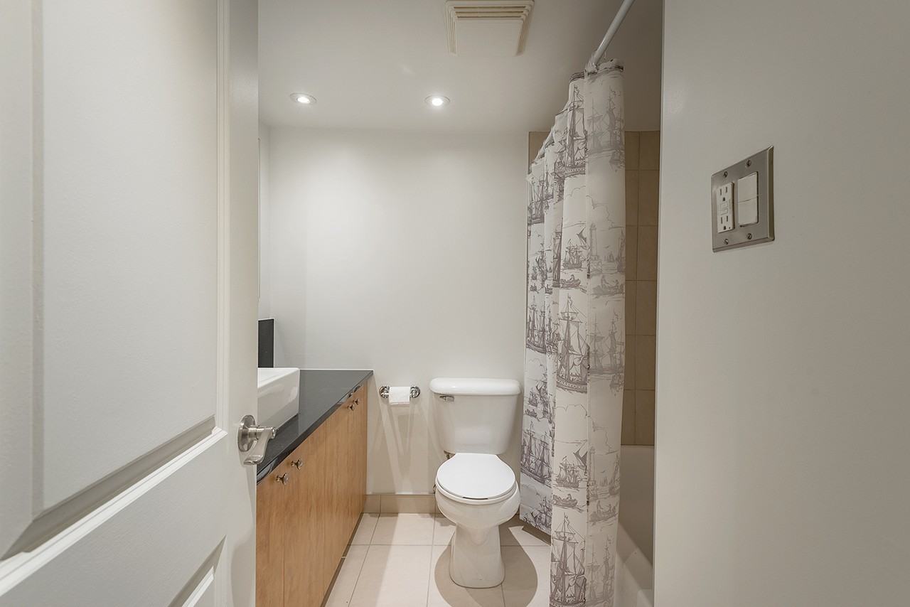 2100 Saint-Marc - Photo 7 of 21