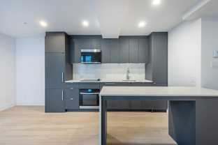 3477  Rue Drummond - Photo 1 of 1