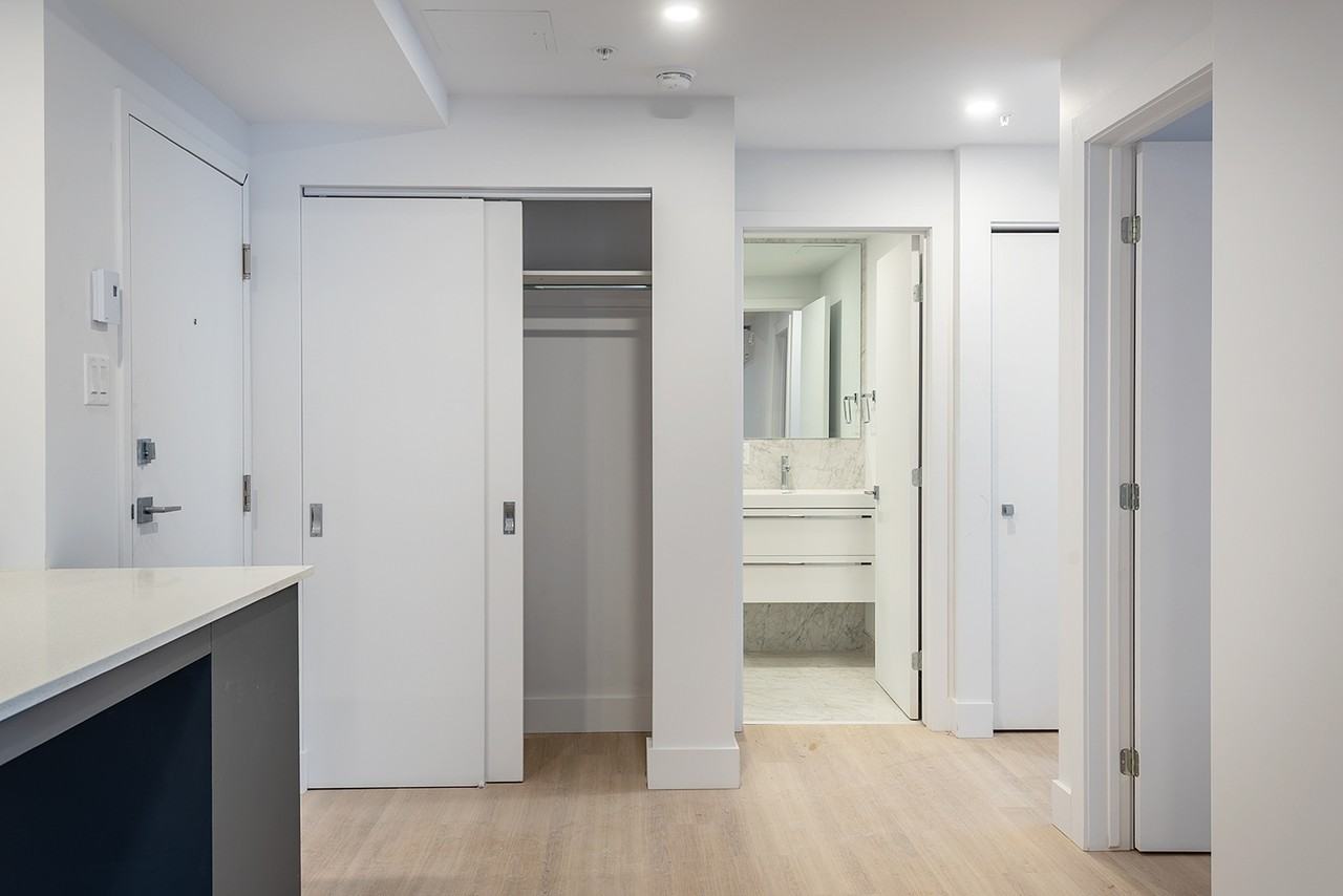 3477  Rue Drummond - Photo 4 of 50