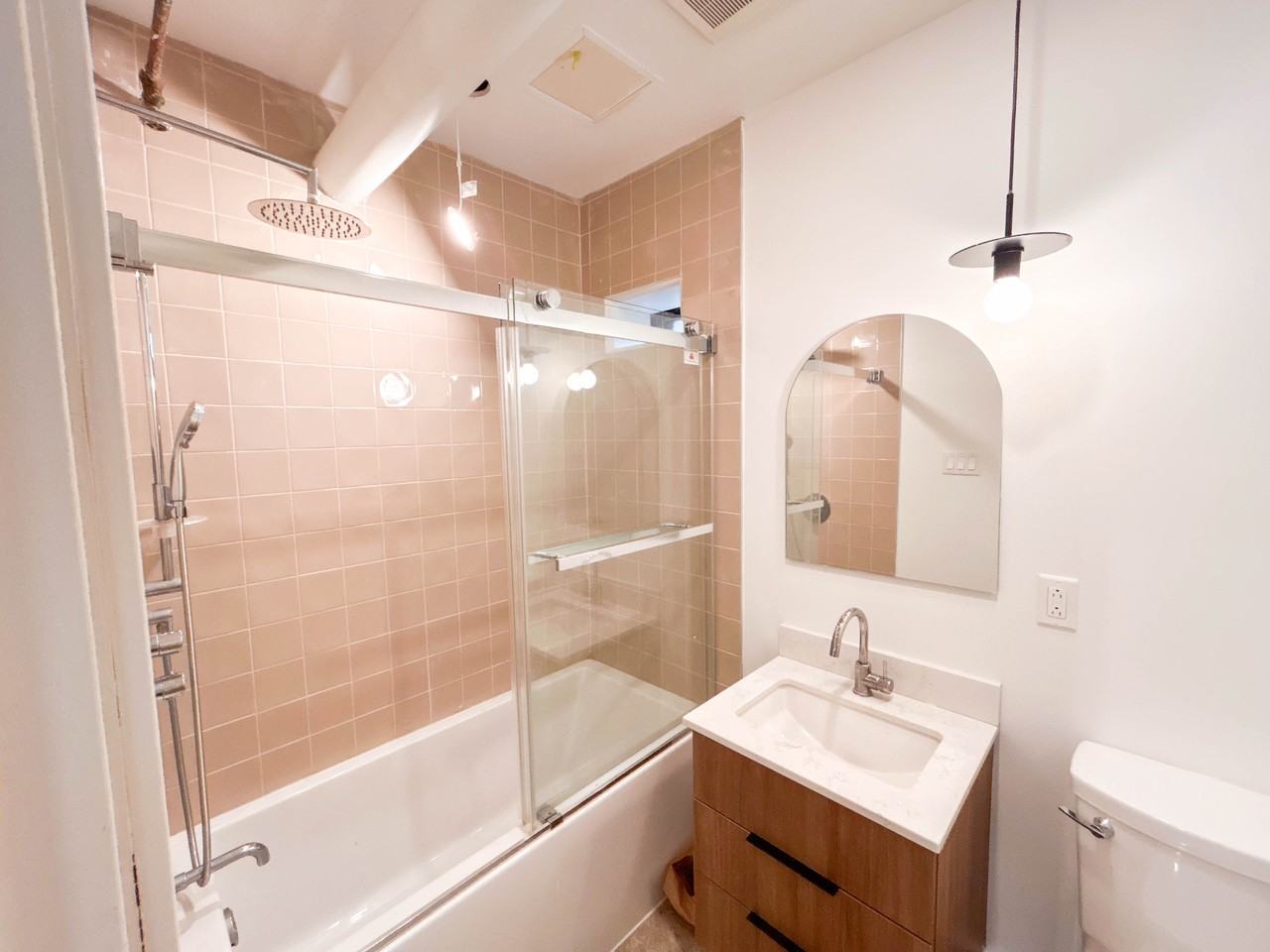 7 Av. Roosevelt - Photo 3 of 50