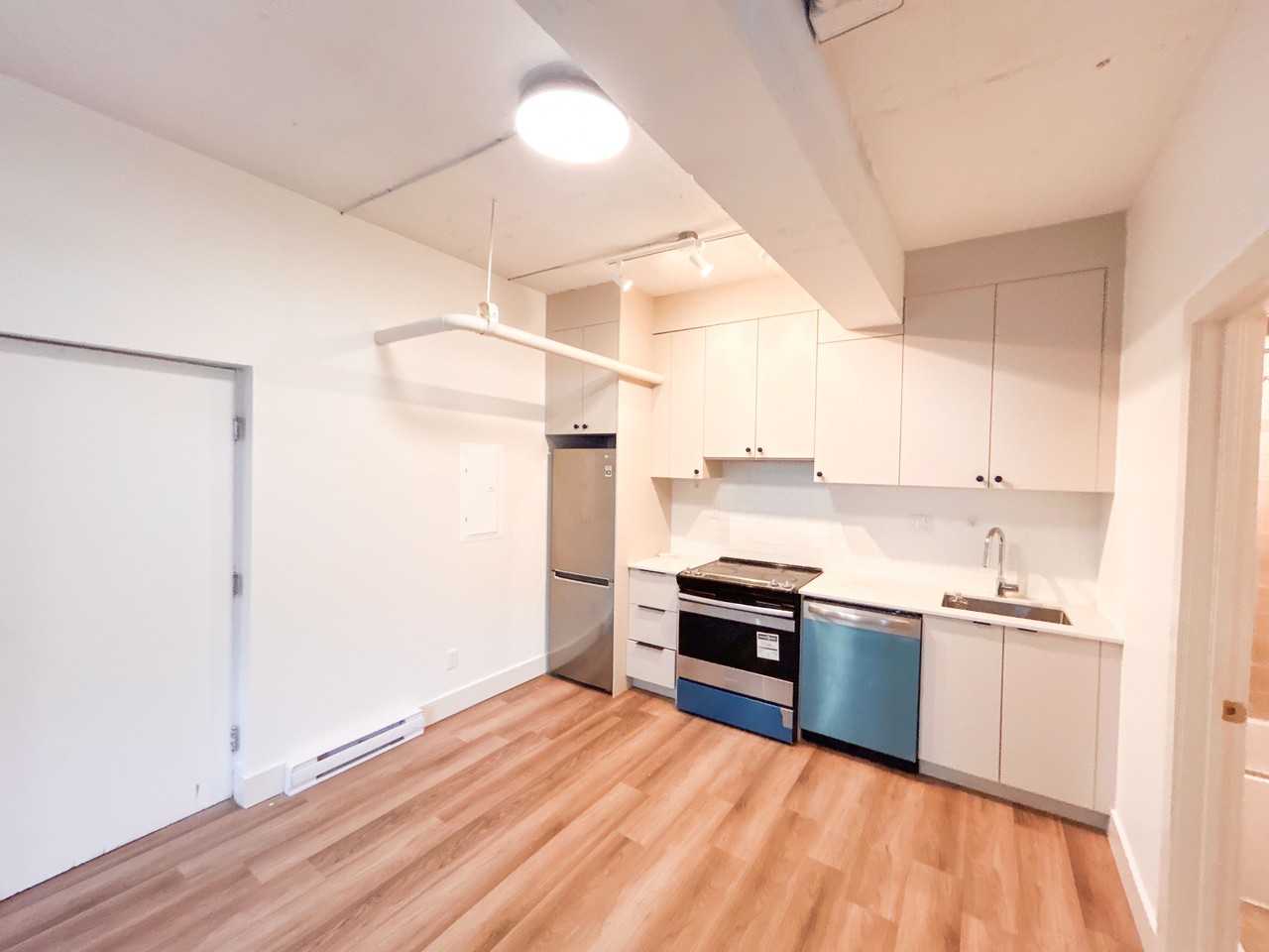 7 Av. Roosevelt - Photo 6 of 50