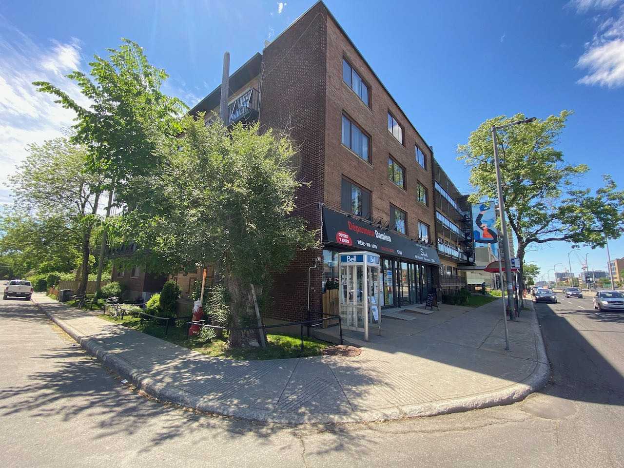 Place Lucy - Photo 3 of 40