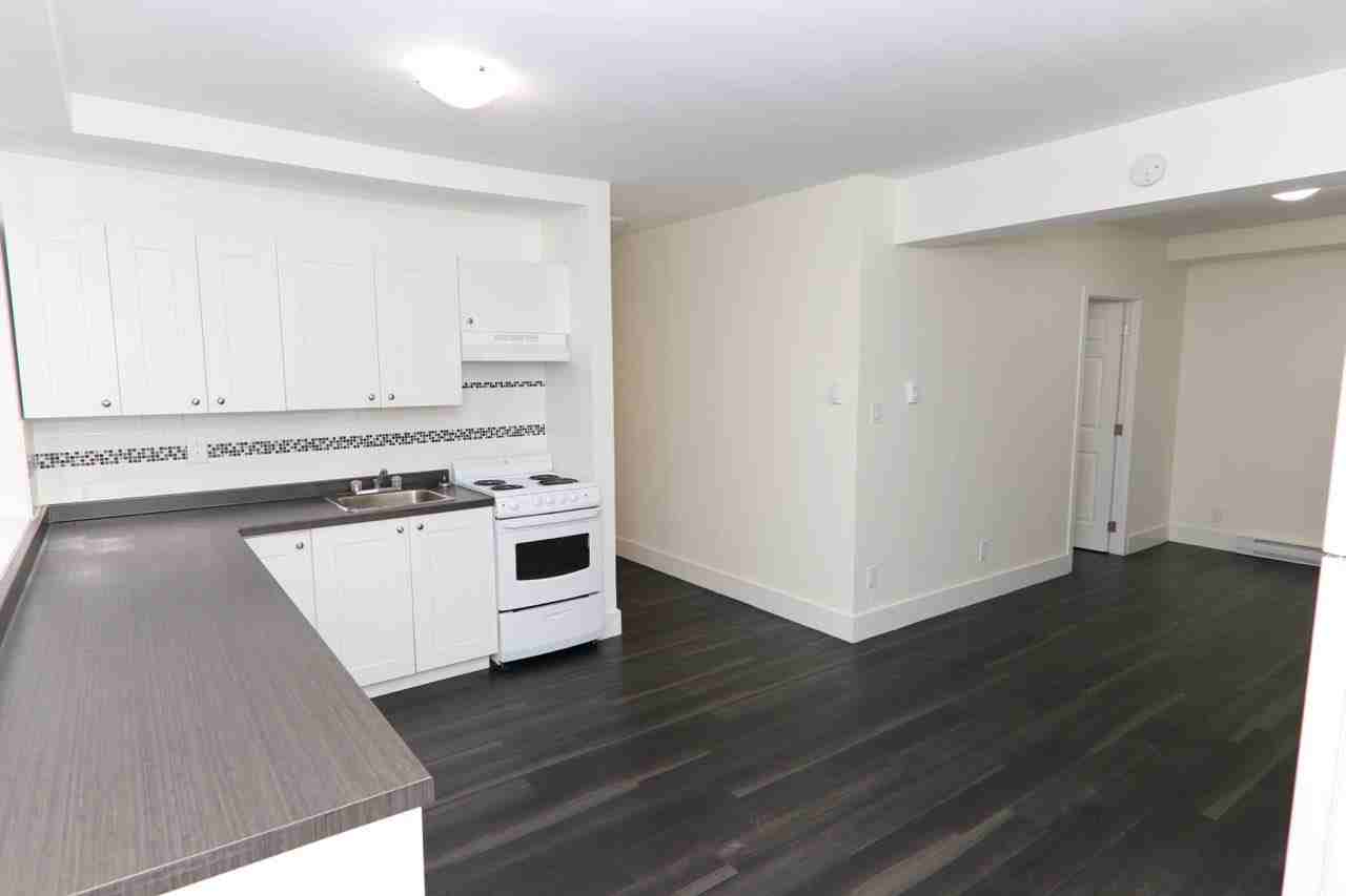 Place Lucy - Photo 4 of 40