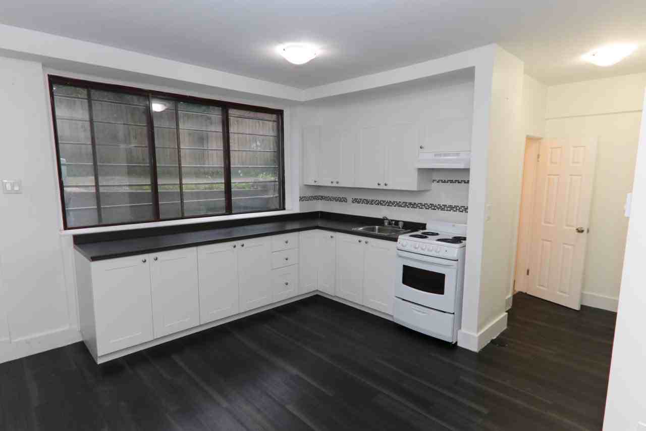 Place Lucy - Photo 7 of 40