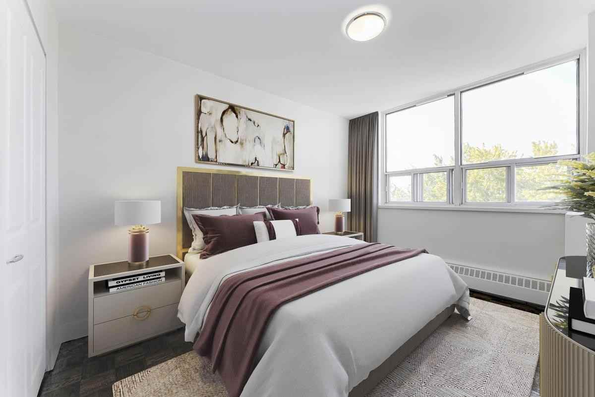 159 & 161 University Avenue East - Photo 6 of 10