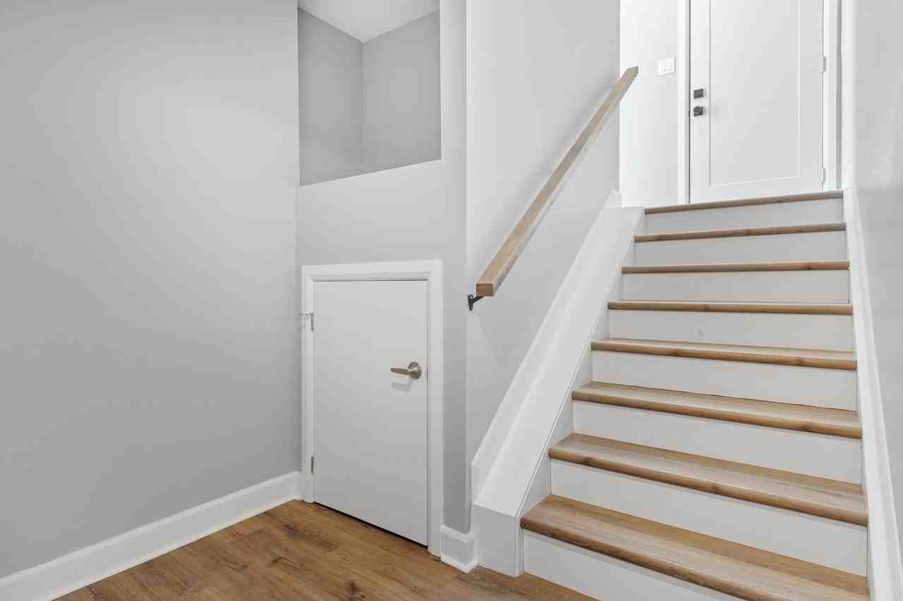 138 Montfort Street - B - Photo 2 of 23