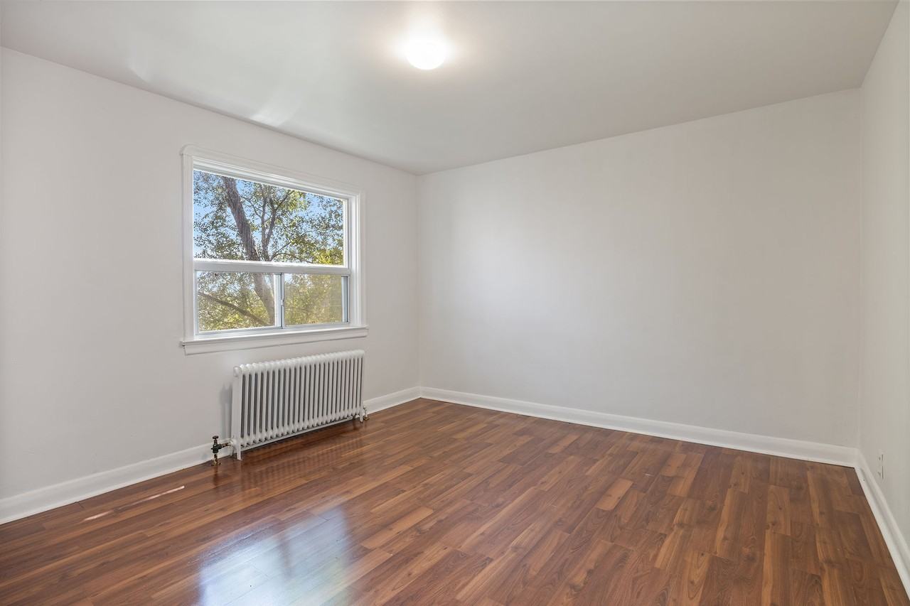 Folcroft Apartments - Photo 7 of 40