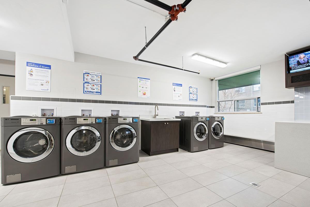 145 Cosburn Ave. - Photo 5 of 18