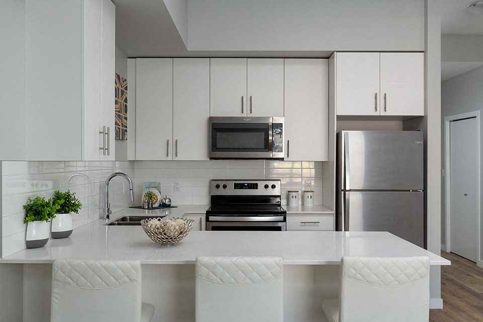 Glenmore Central - Photo 2 of 19