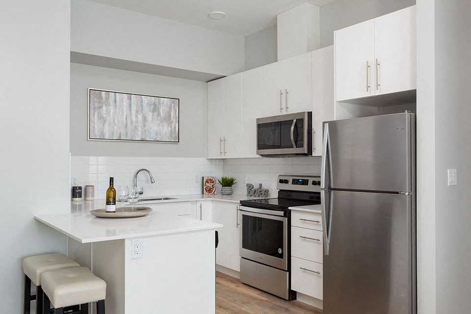 Glenmore Central - Photo 3 of 19