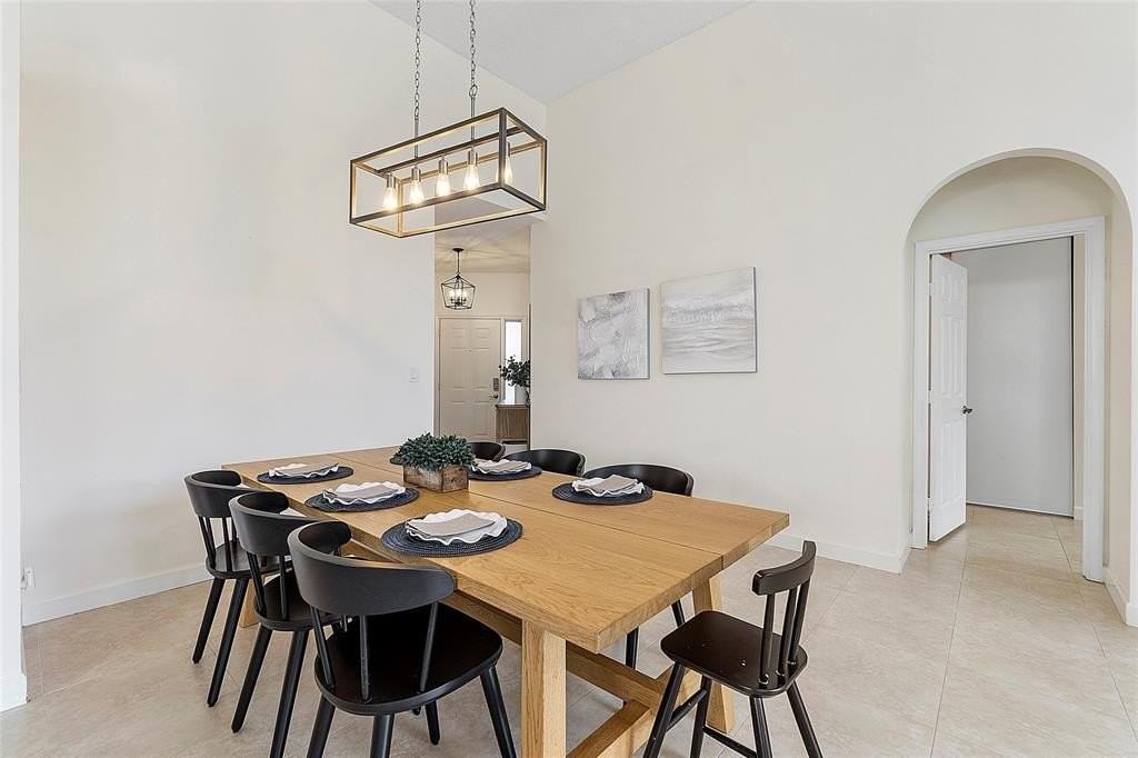 10650 Nw 48th St - Photo 7 of 37