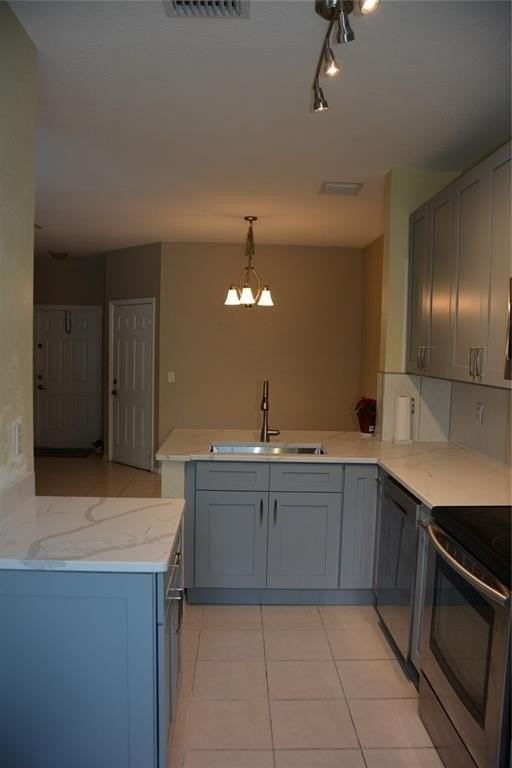 4030 Nw 90th Way - Photo 7 of 15