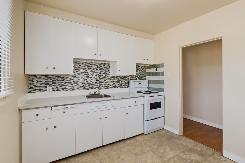 Eastwood Apartments - Photo 7 of 11