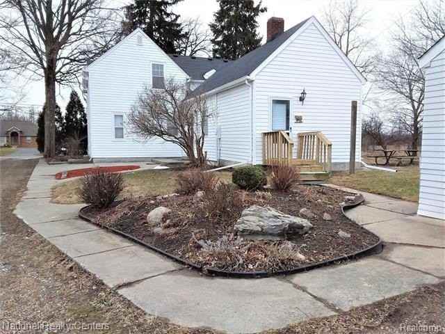 60001 E 8 Mile Rd - Photo 5 of 44