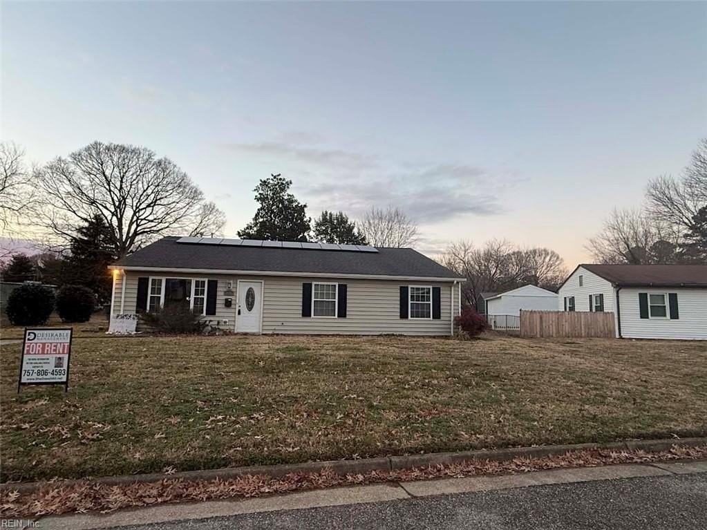 440 Dunmore Dr - Photo 4 of 50