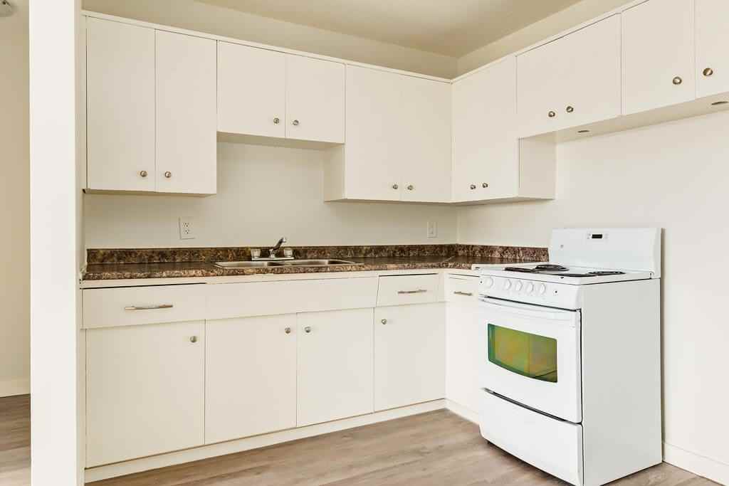 Royal Oak - Photo 6 of 22