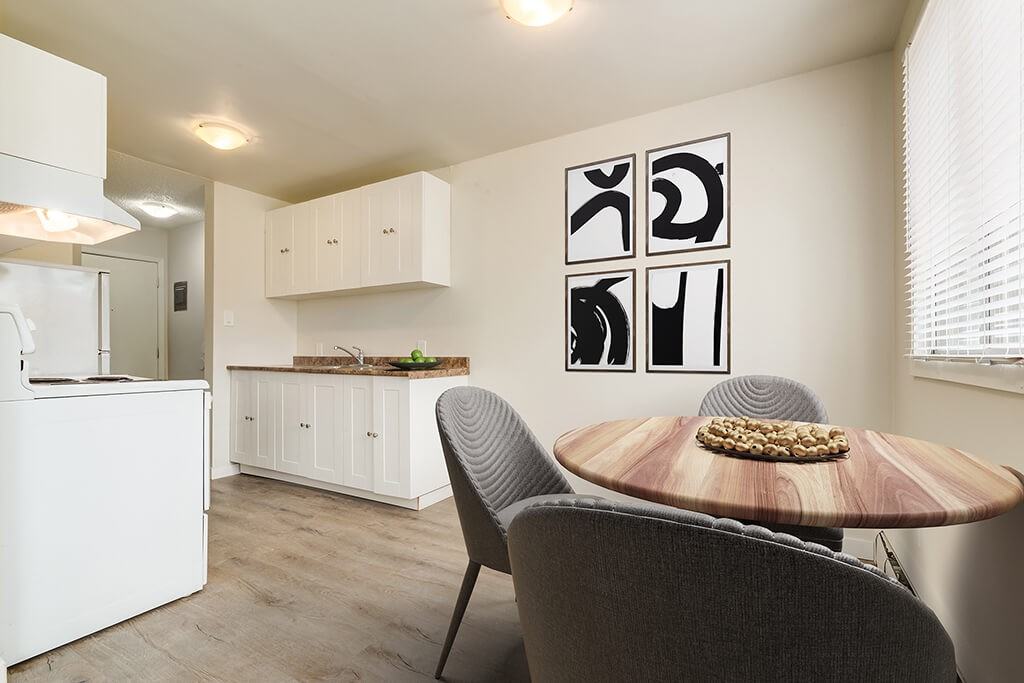 Forest Apartments - Photo 3 of 14