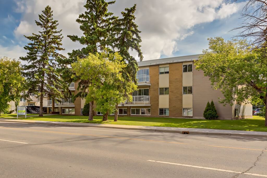 Christopher's Place - Photo 7 of 7