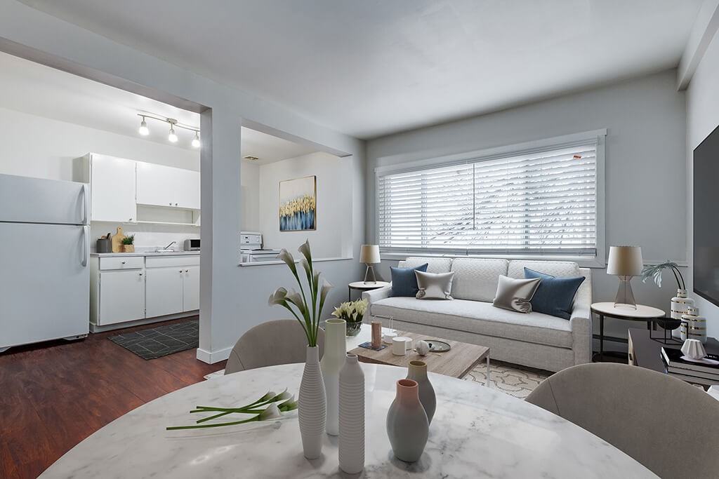 Casablanca & Casanova Apartments - Photo 2 of 10