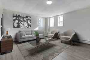 featured image of 154 8th St E