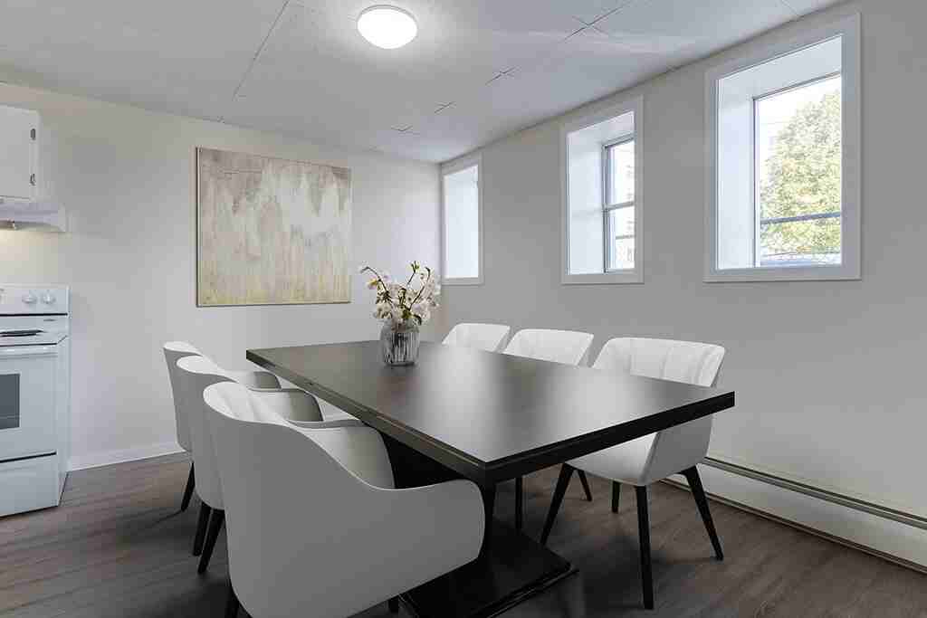 Silver Ridge Apartments - Photo 2 of 23