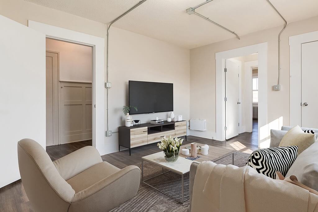 Marilyn Court - Photo 3 of 18