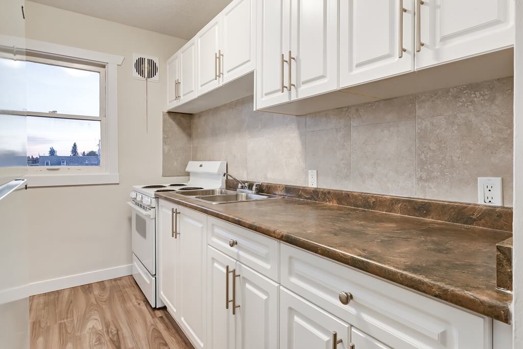 Belvedere Apartments - Photo 5 of 12