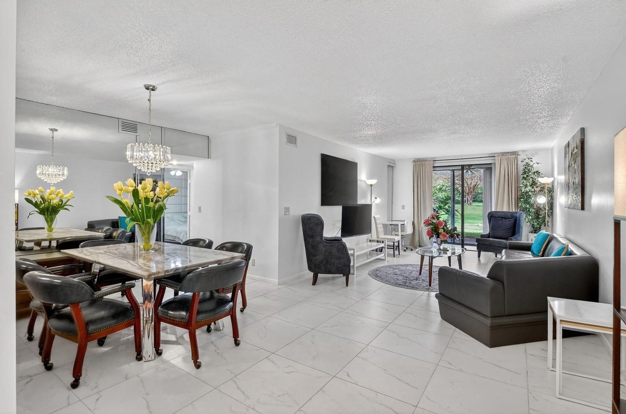 7844 La Mirada Dr - Photo 6 of 45