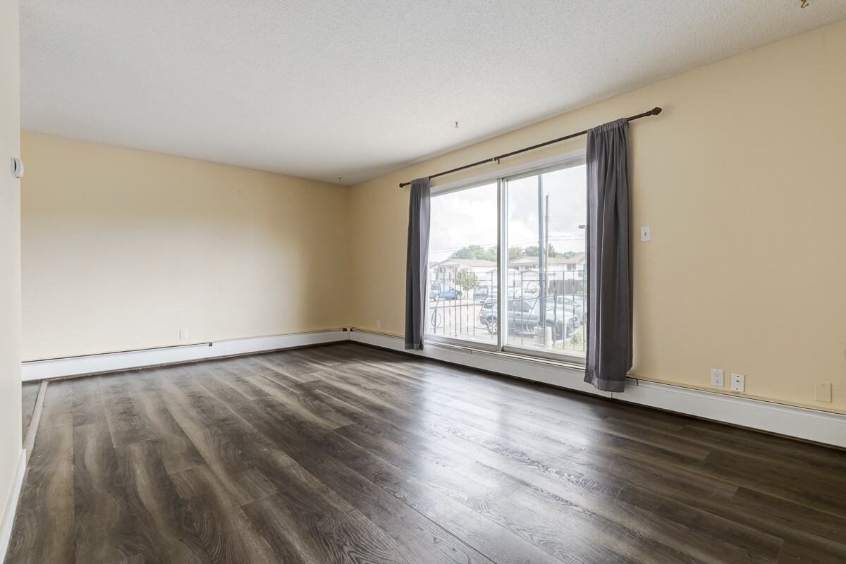 The Townhouse - Photo 3 of 12