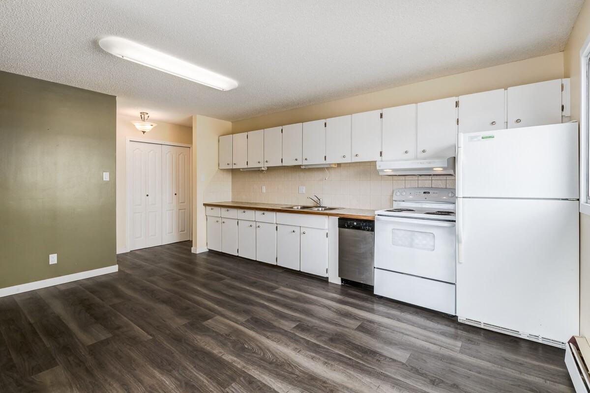 The Townhouse - Photo 6 of 12