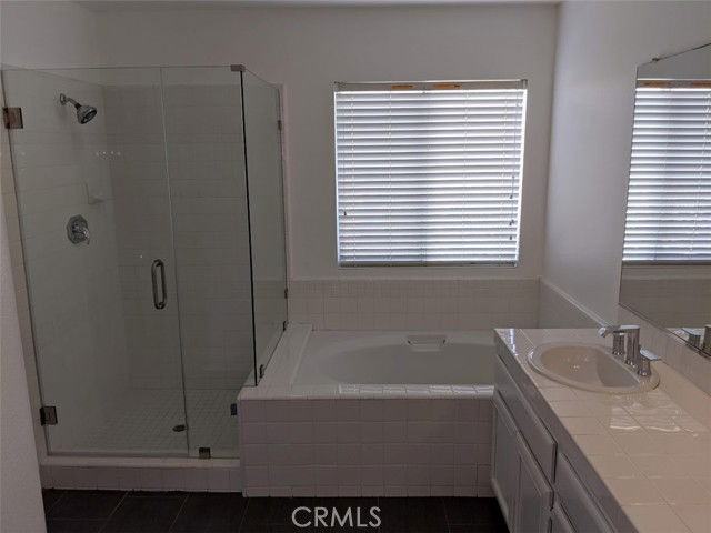 19833 Sierra Meadows Ln - Photo 2 of 8