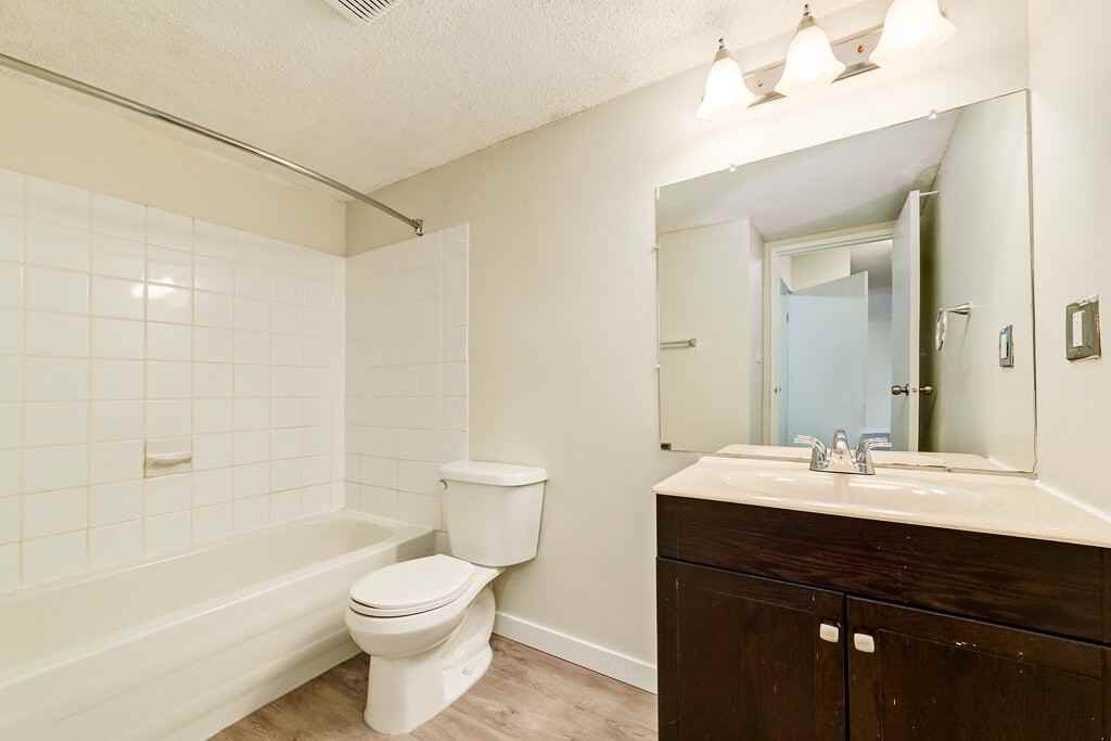 Southwood Village - Photo 7 of 27