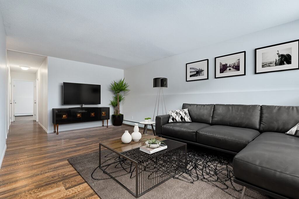 Prince Charles Apartments - Photo 4 of 24