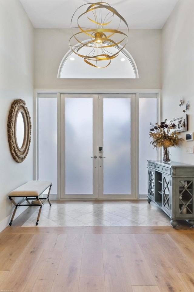 15611 Milan Ct - Photo 5 of 50