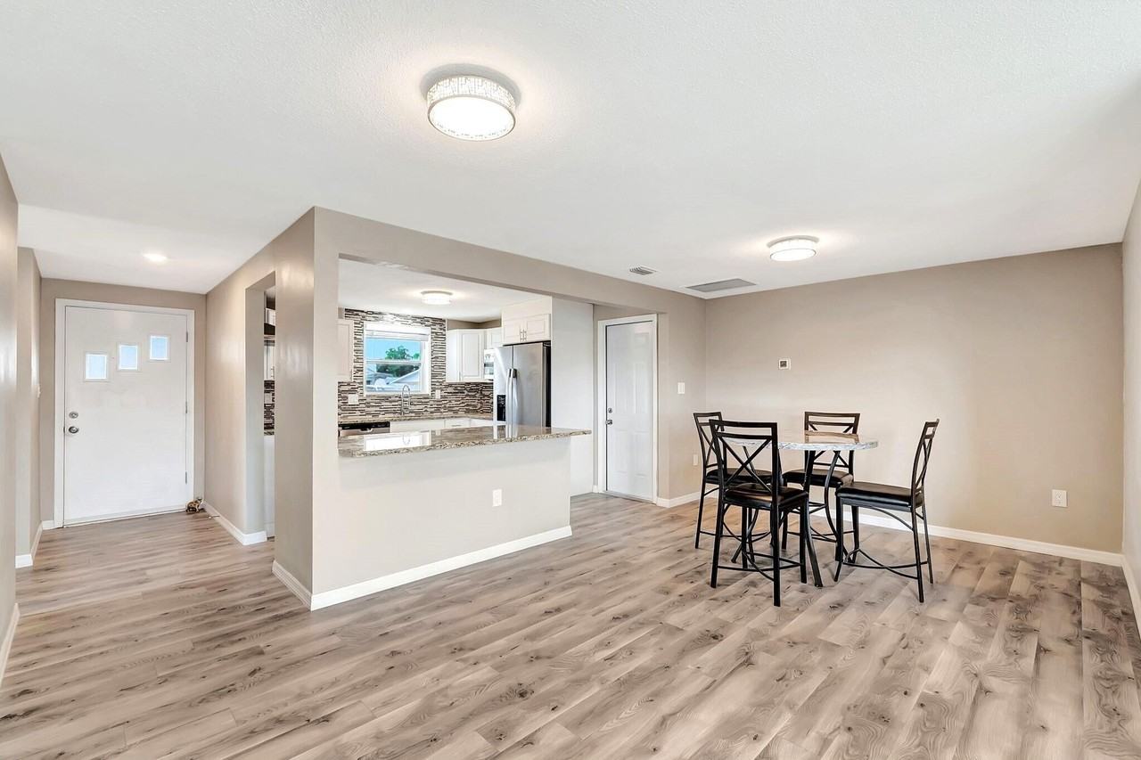 Spare Dr - Photo 5 of 17