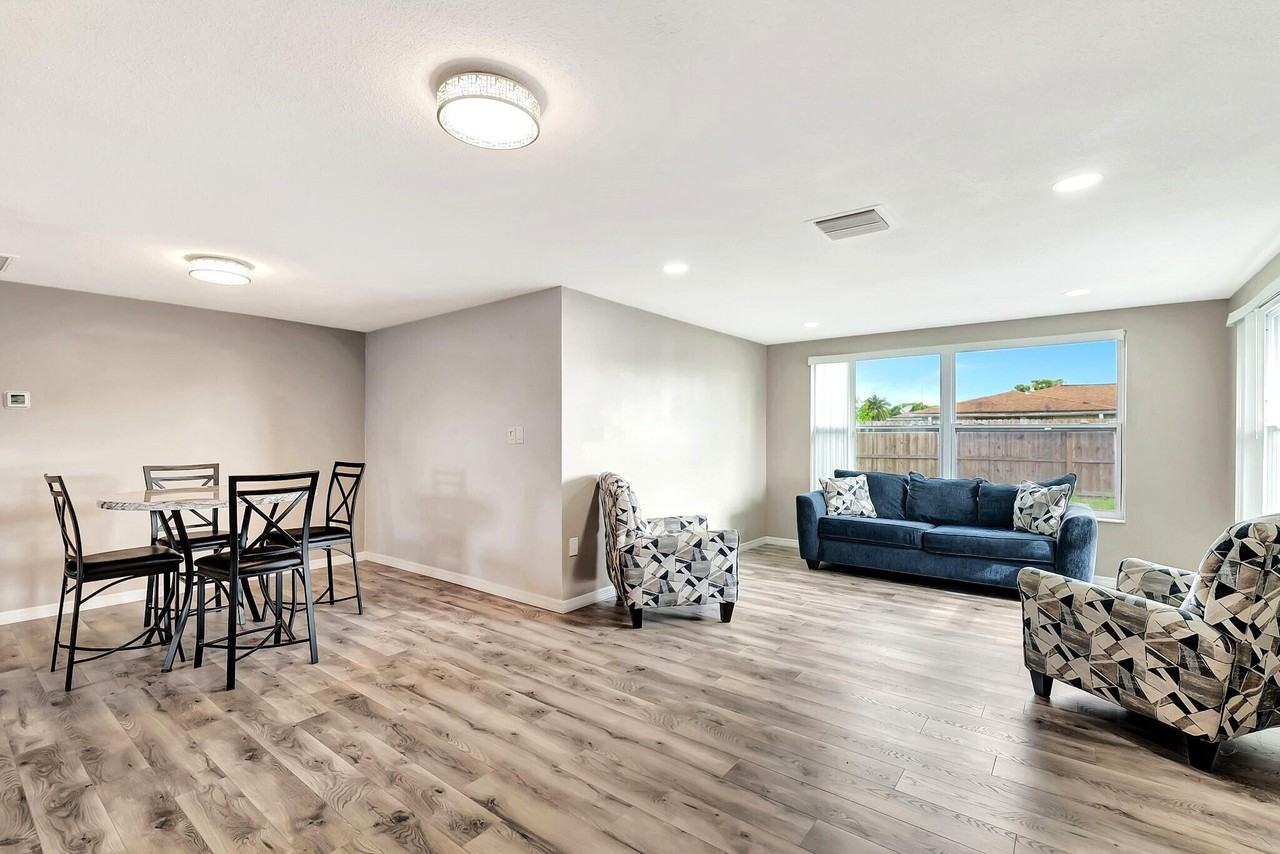 Spare Dr - Photo 6 of 17