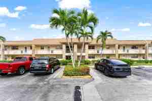 featured image of 9911 Sandalfoot Blvd #113