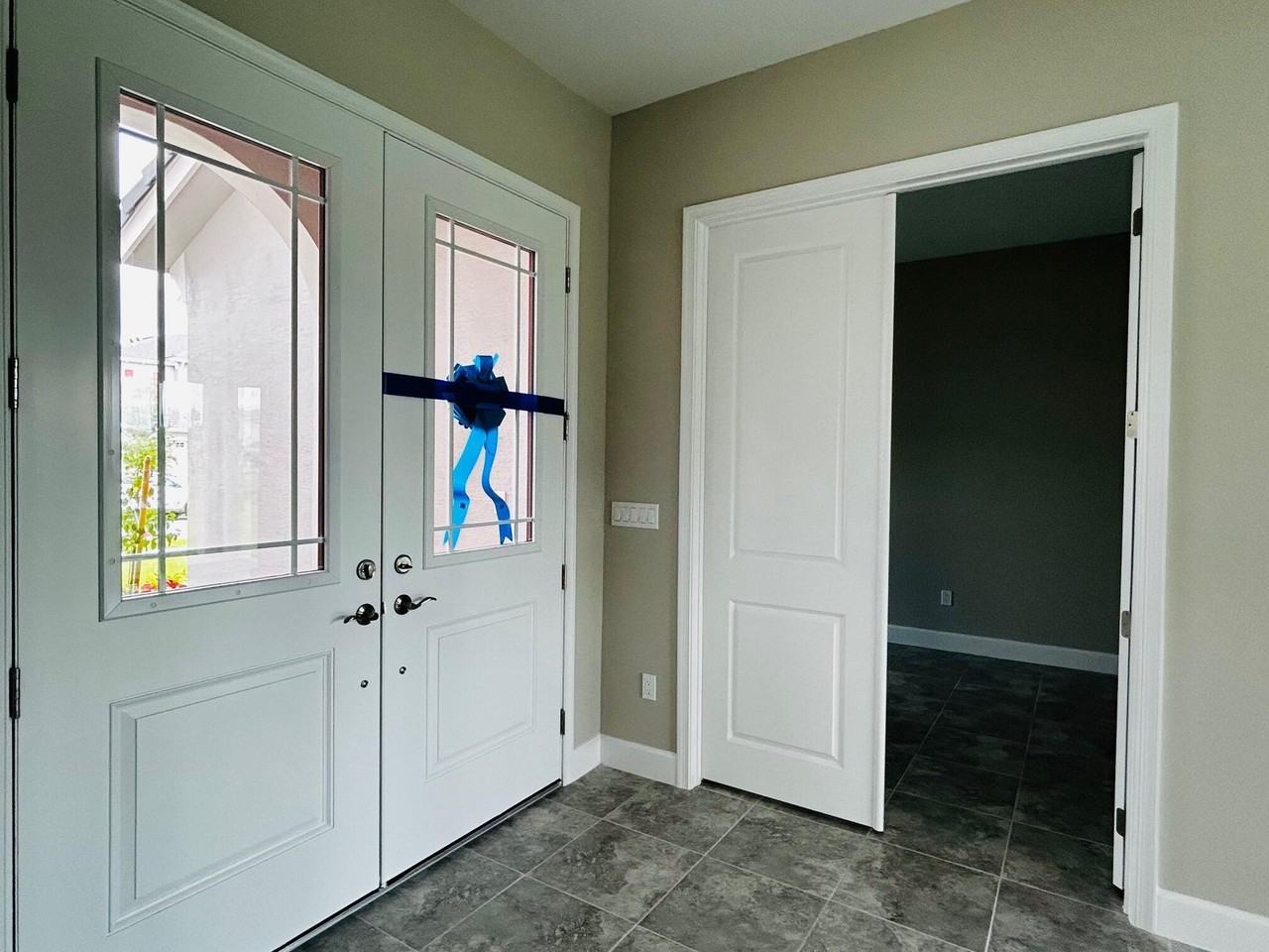 5468 Pecan Dr - Photo 4 of 50