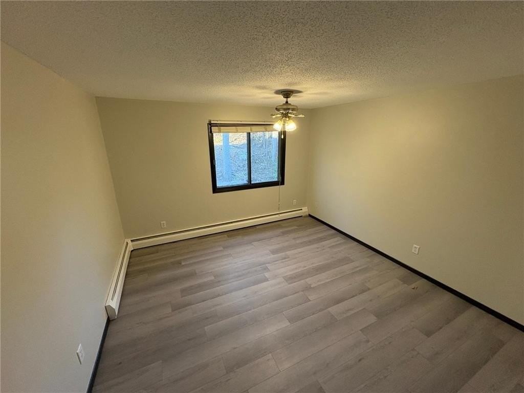 907 Coulee Rd #204 - Photo 6 of 9