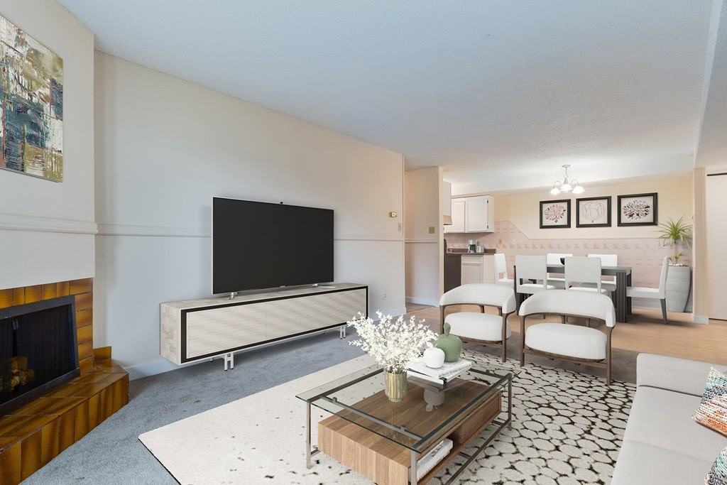 Chancellor Gate - Photo 2 of 26