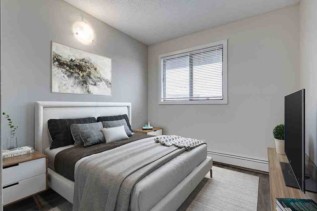 St. James Place - Photo 3 of 27