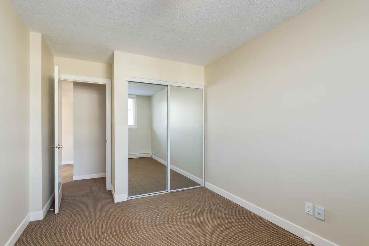 Chinook Gardens - Photo 6 of 18