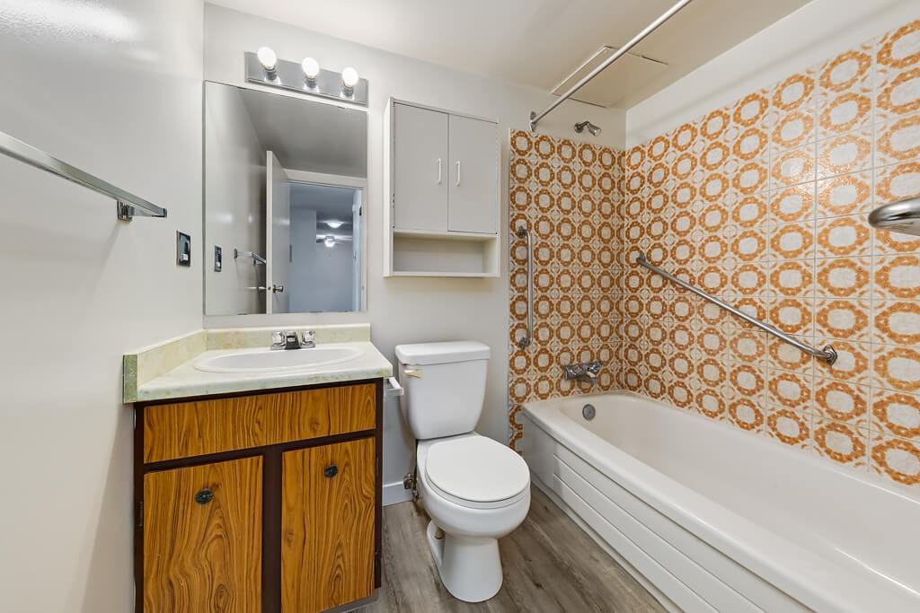 Parklane Gardens - Photo 5 of 25