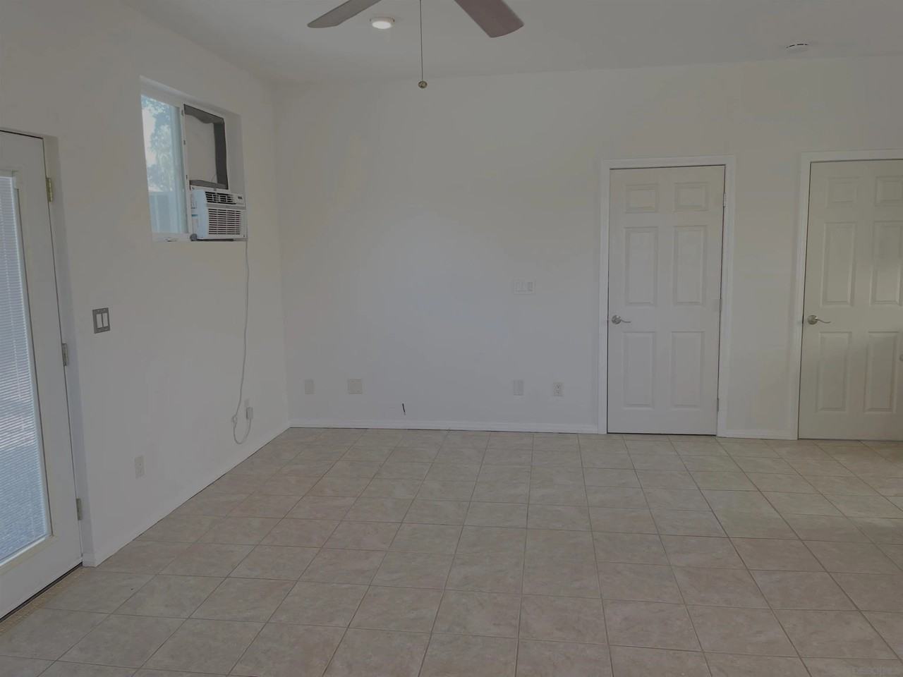 31330 Oak Glen Ln - Photo 3 of 11