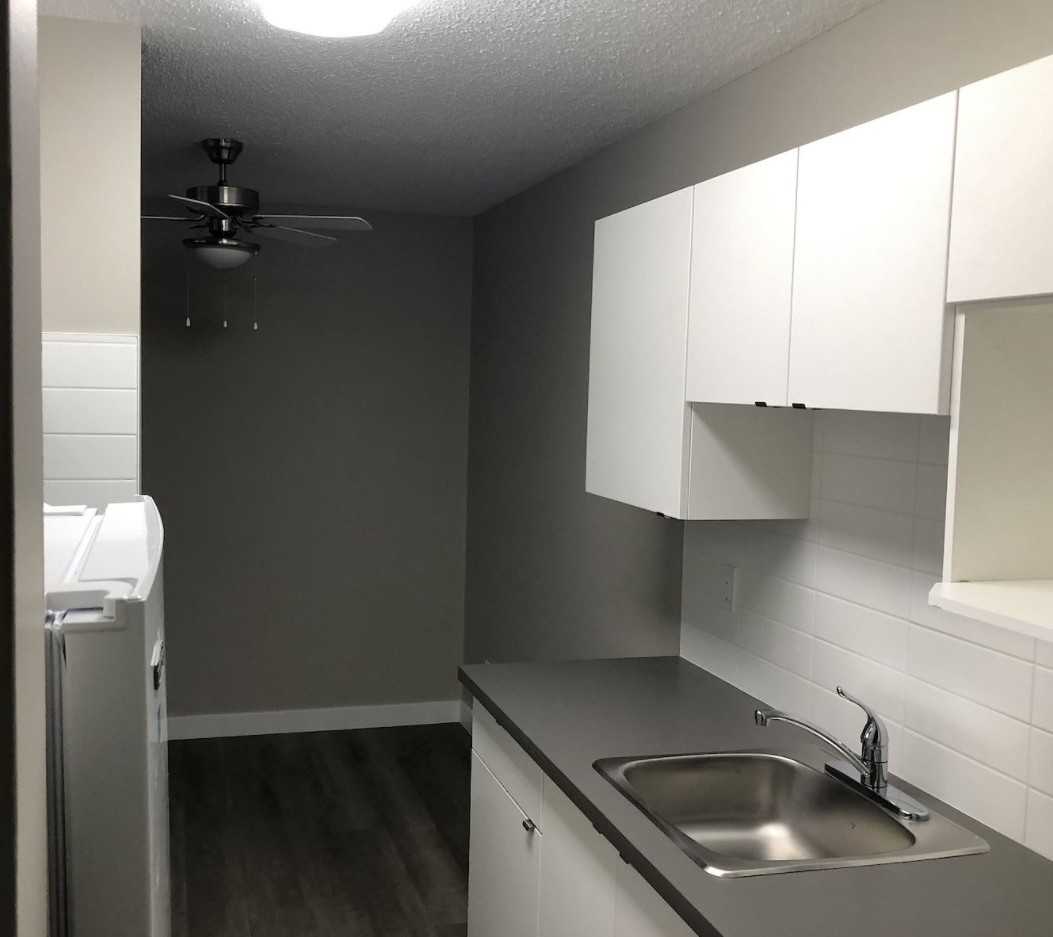 Sunnyside Gardens - Photo 4 of 14