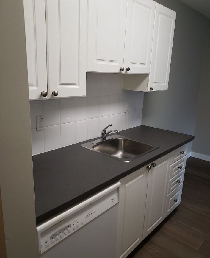 Sunnyside Gardens - Photo 5 of 14